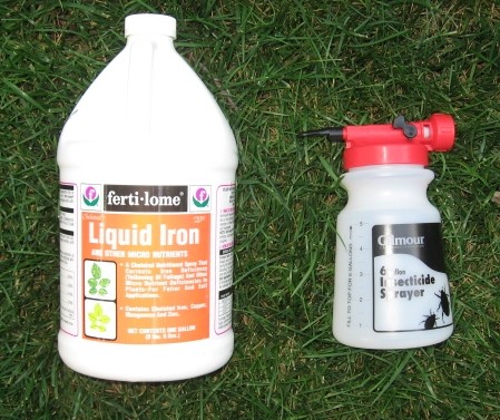LIQUID IRON GALLON WITH SPRAYER